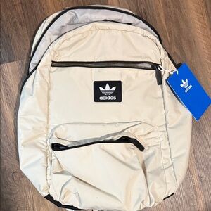 NEW WITH TAGS Adidas Originals National Plus 2 backpack in alumina beige/black